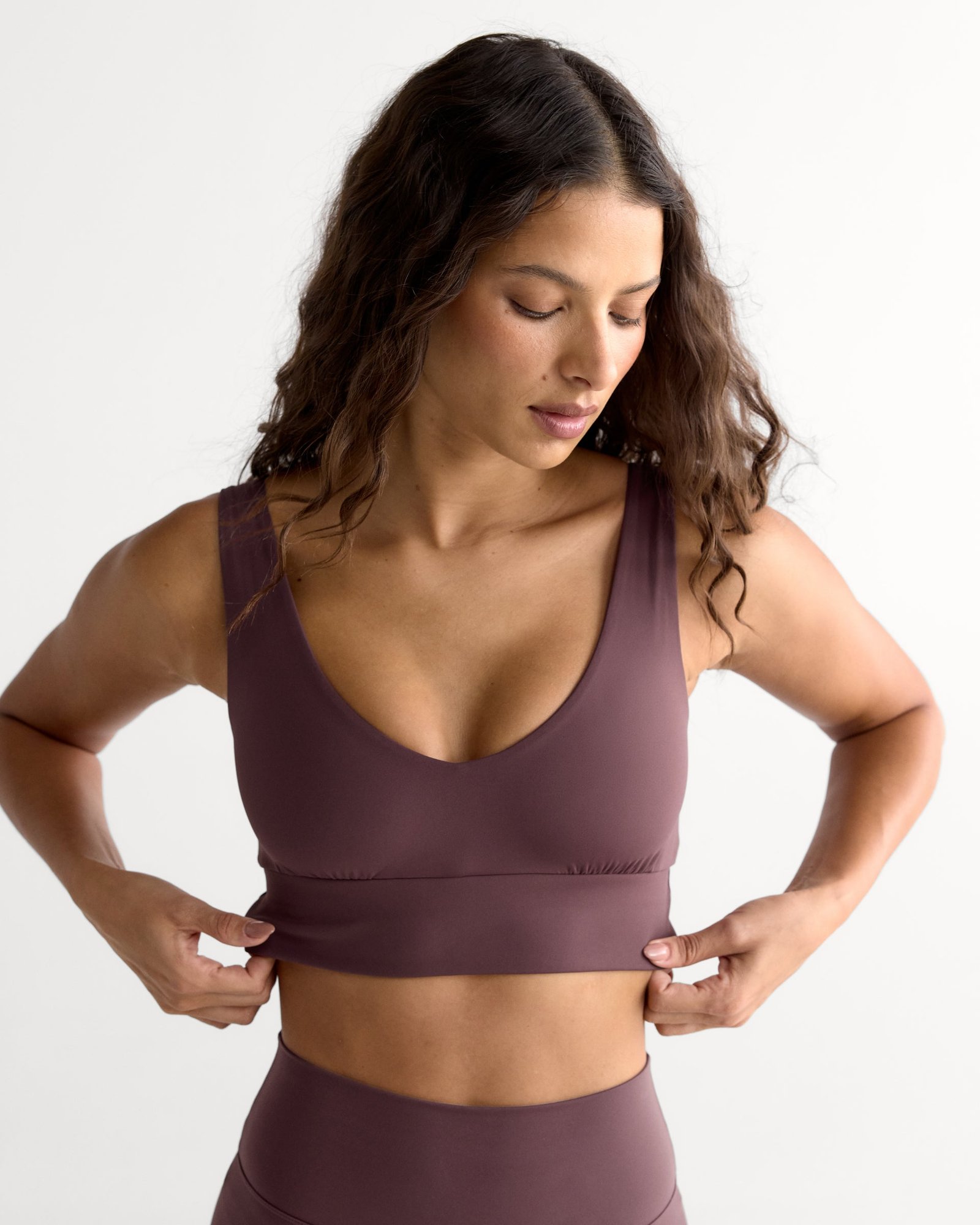 Ultimate V-Neck Bra - Mulberry Red - Image 2